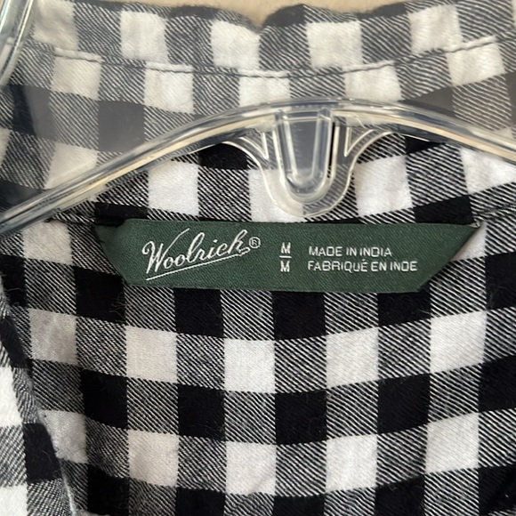 Woolwich Black-and-White Plaid Button-Down Top Size Medium Long Sleeves - Picture 3 of 16